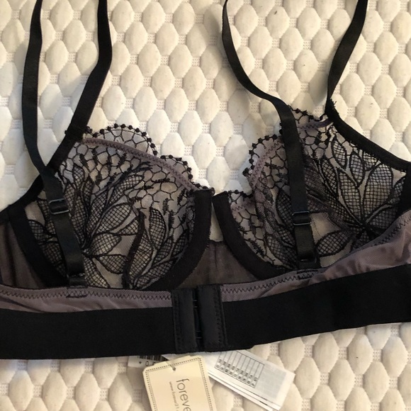 Lingerie lace bra - Picture 4 of 5